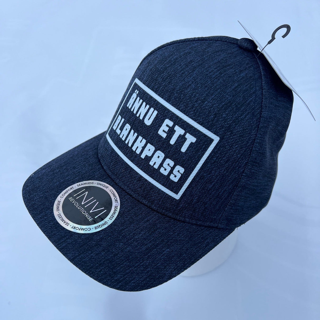 Ännu ett blankpass - Inivi snapback keps