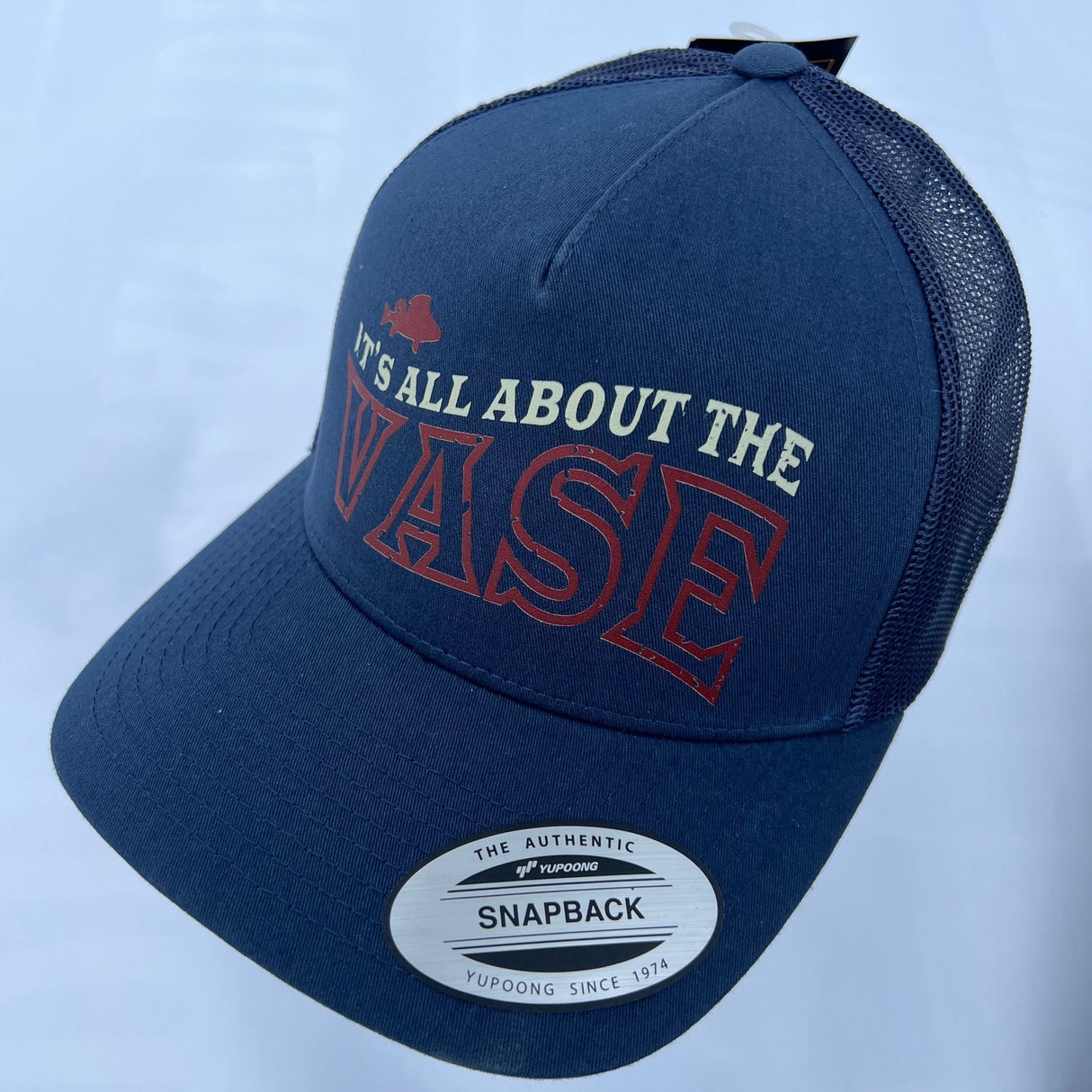 It's all about the Vase - Flexfit snapback trucker keps